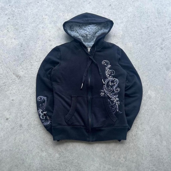 Tops - Black Aeropostale zip-up hoodie essential with embroidery